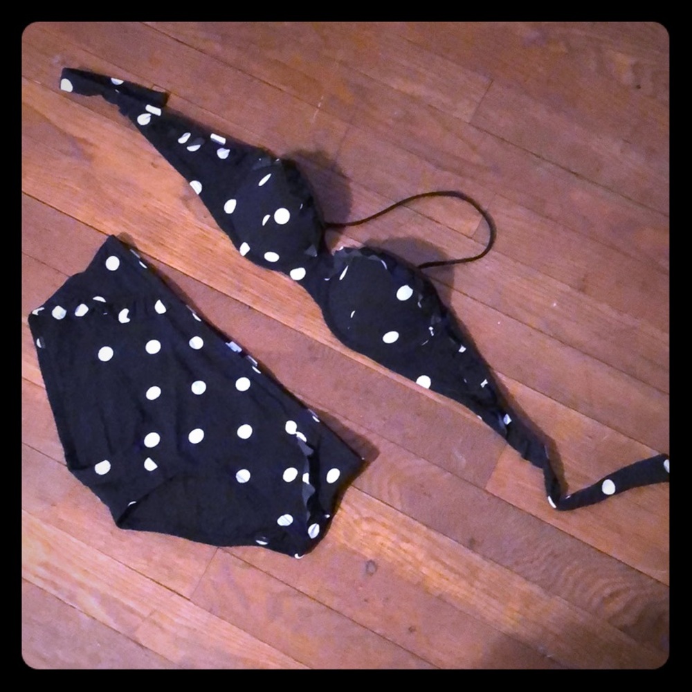 Bathing suit